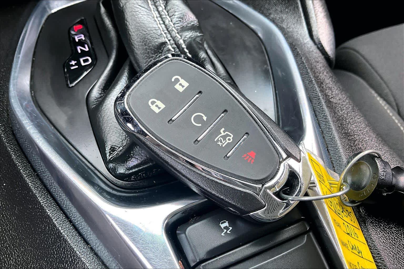 Used 2016 Chevrolet Camaro LT w/ Technology Package RWD image 15