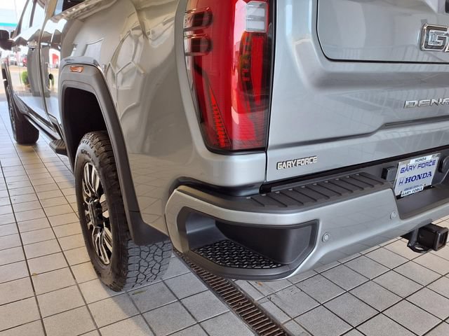 Used 2025 GMC Sierra 2500 Denali Ultimate AWD/4WD image 23