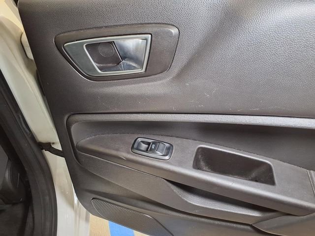 Used 2015 Ford Fiesta SE FWD image 26