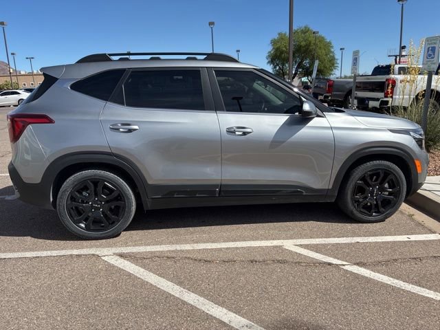 Used 2024 Kia Seltos X-Line AWD/4WD image 5
