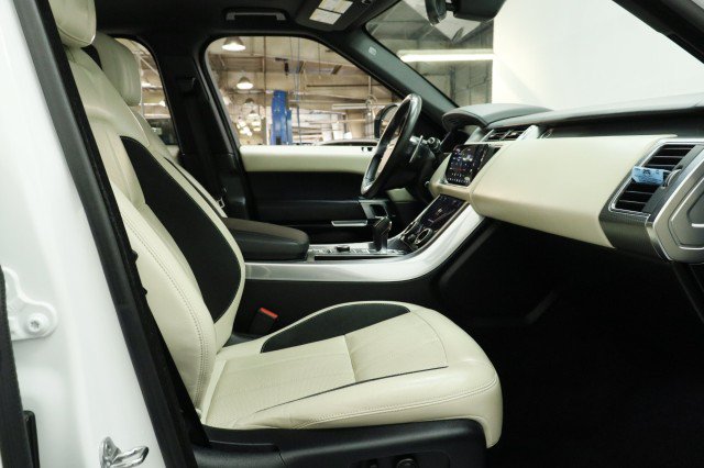 Used 2019 Land Rover Range Rover Sport Supercharged AWD/4WD image 23