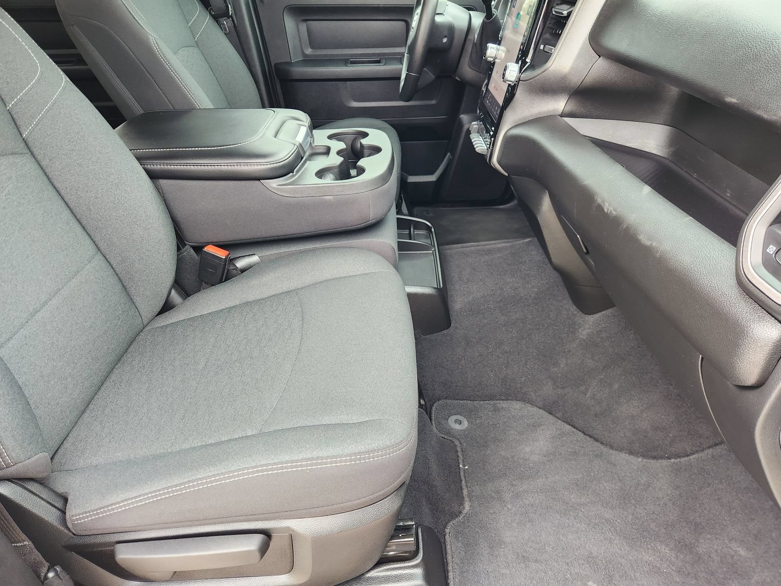 Used 2025 RAM 2500 Tradesman AWD/4WD image 17
