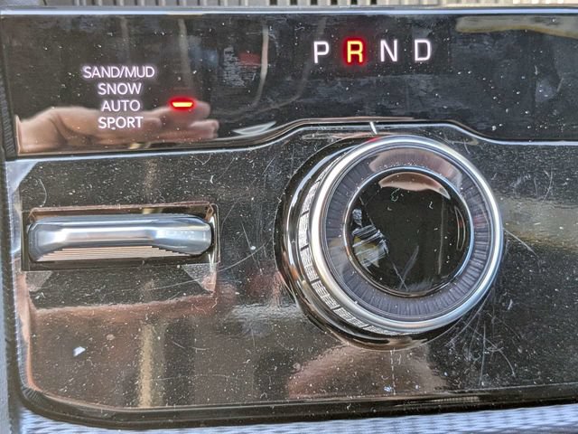 New 2026 Jeep Grand Cherokee L Limited w/ Luxury Tech Group II AWD/4WD image 24