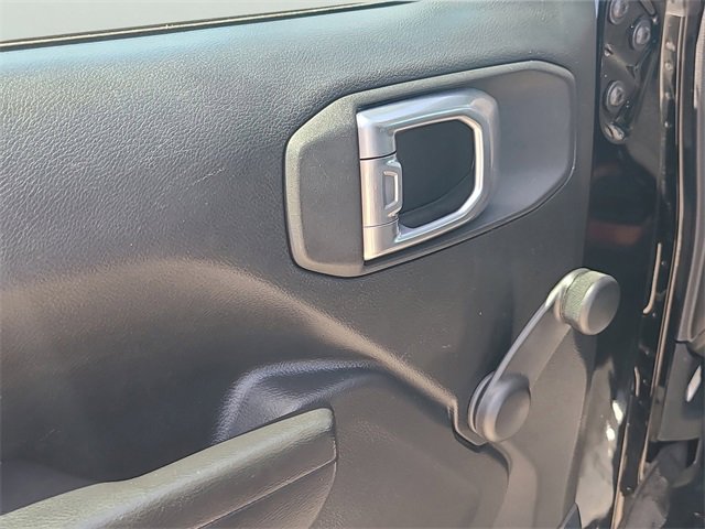 Used 2021 Jeep Wrangler Sport image 12