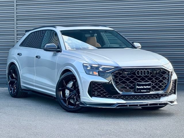 Used 2026 Audi RS Q8 performance AWD/4WD image 9