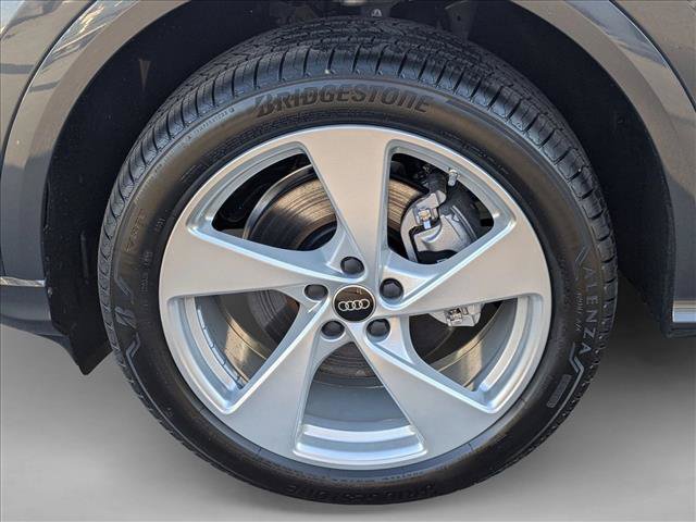 New 2025 Audi Q5 Premium AWD/4WD image 9