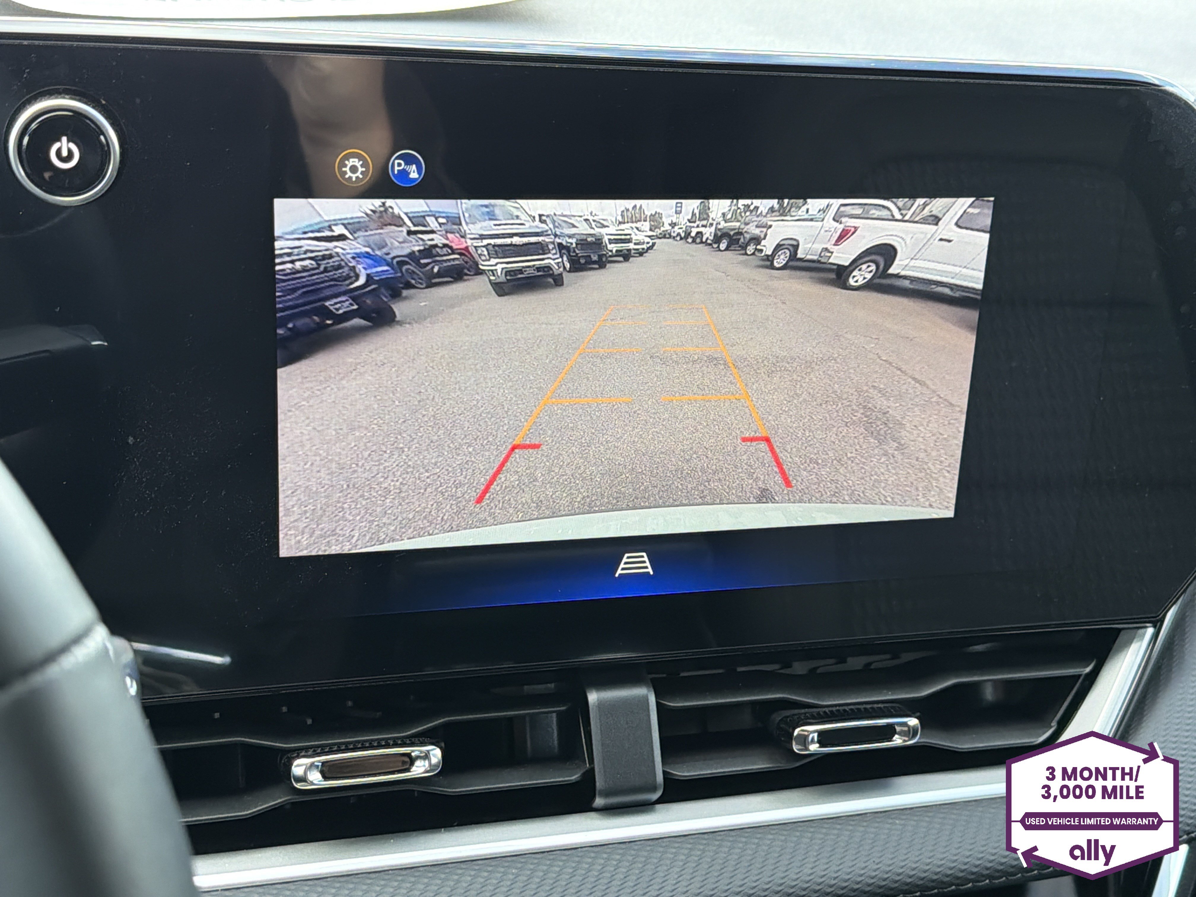 Certified 2026 Chevrolet Equinox LT w/ LPO, Floor Liner Package AWD/4WD image 21