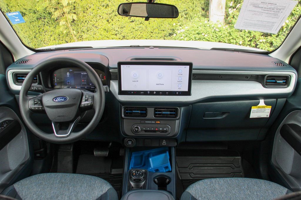 Used 2025 Ford Maverick XLT w/ Equipment Group 302A image 28