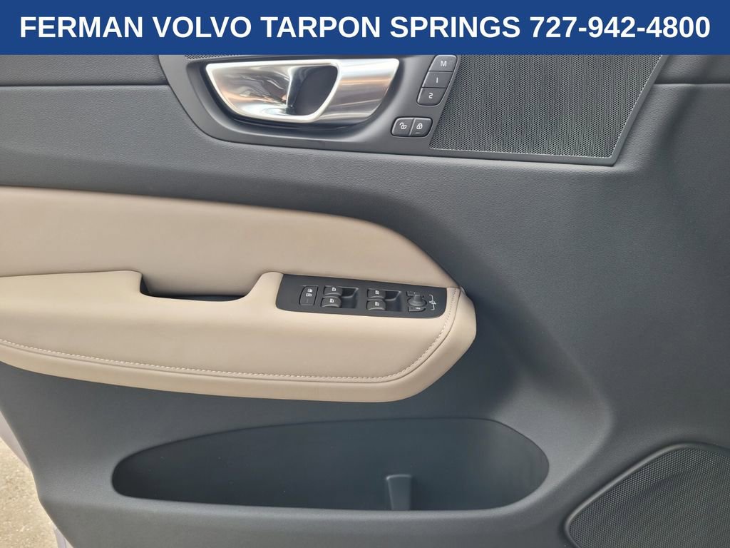 New 2026 Volvo XC60 T8 Core image 24