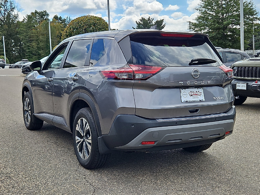 Certified 2023 Nissan Rogue SV AWD/4WD image 6