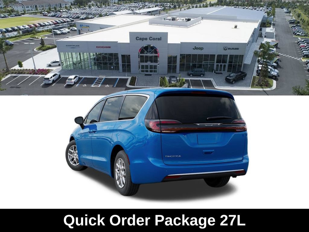 New 2027 Chrysler Pacifica Select FWD image 3