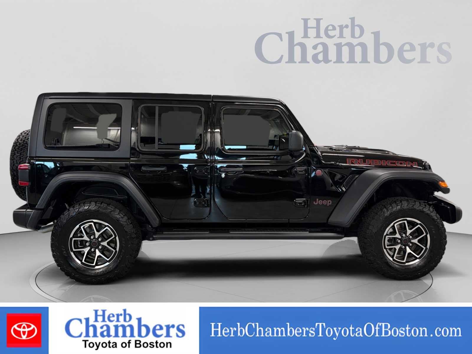Used 2024 Jeep Wrangler Unlimited Rubicon AWD/4WD image 12