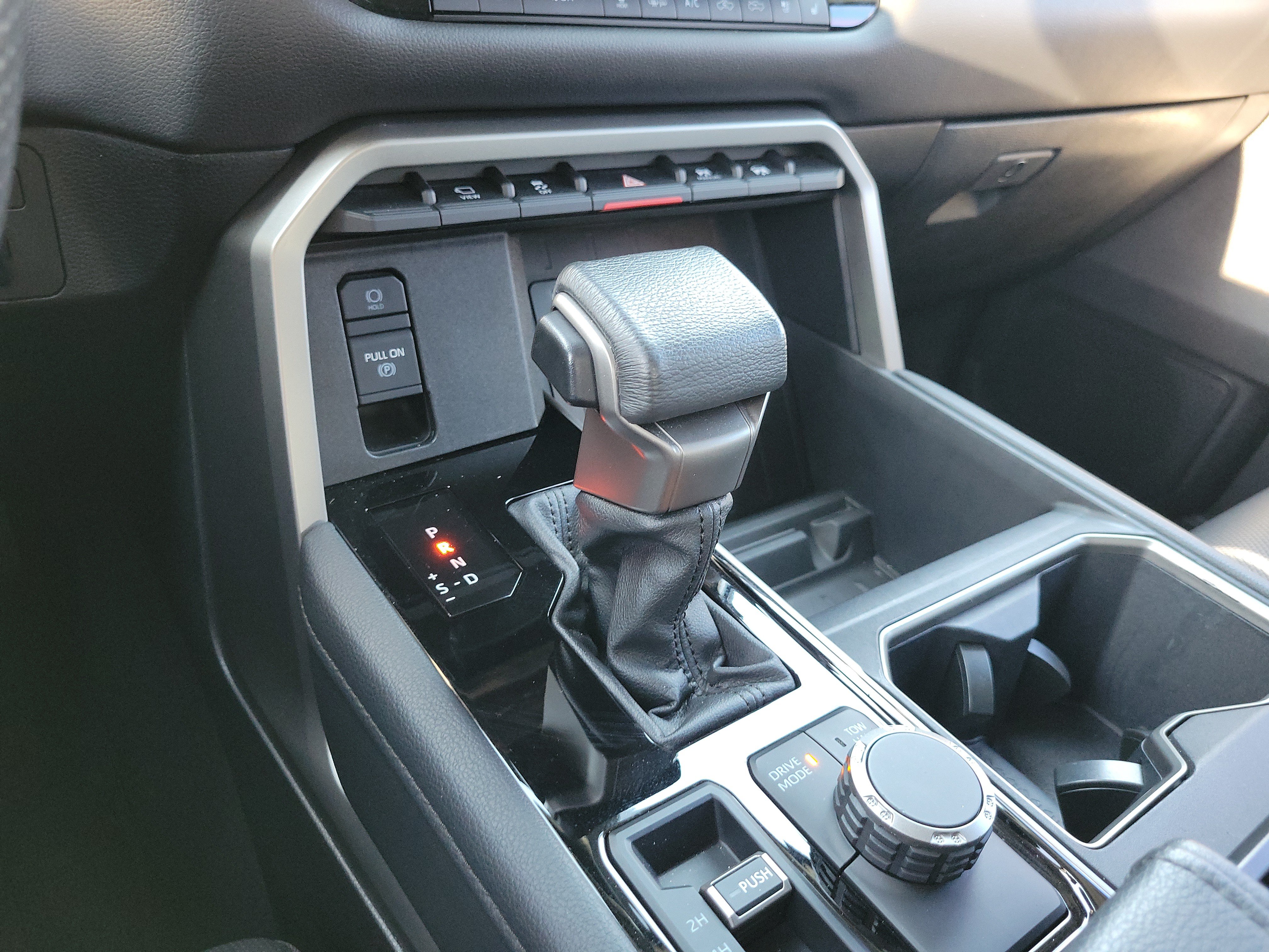 Used 2023 Toyota Tundra Limited AWD/4WD image 28