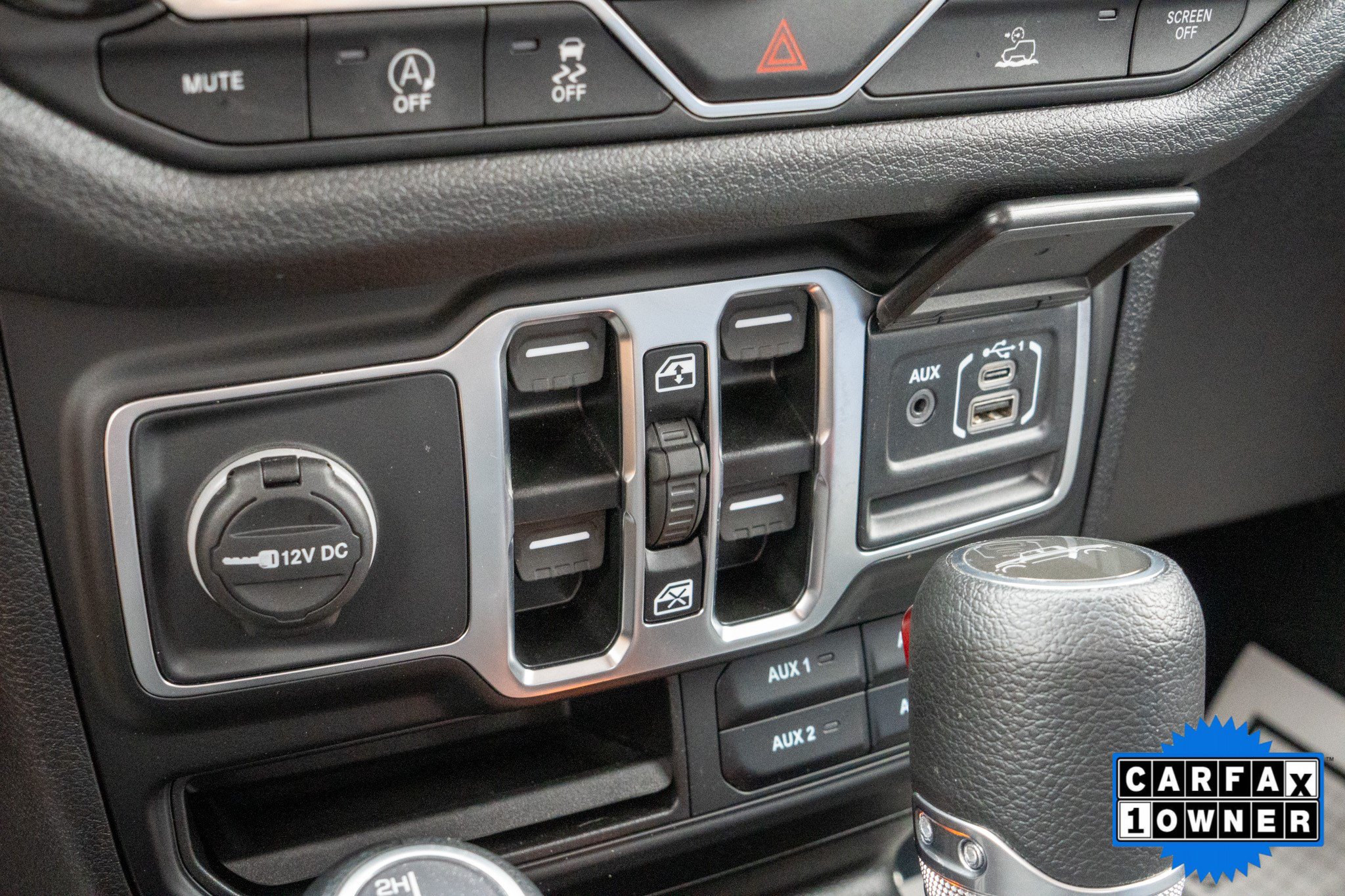 Used 2025 Jeep Gladiator Sport AWD/4WD image 22