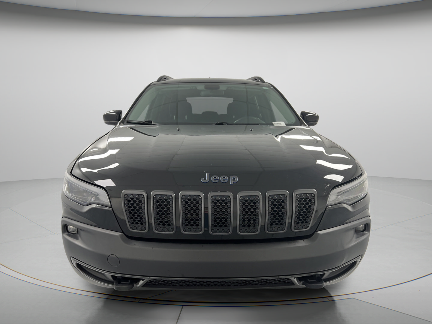 Used 2020 Jeep Cherokee Latitude AWD/4WD image 3