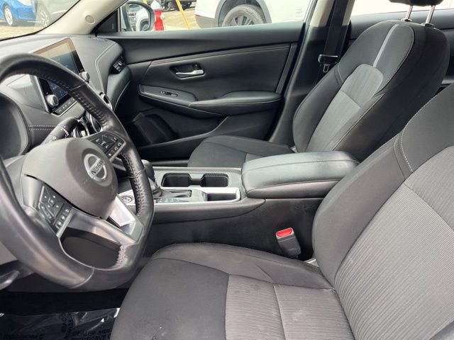 Used 2023 Nissan Sentra SV w/ All-Weather Package FWD image 9