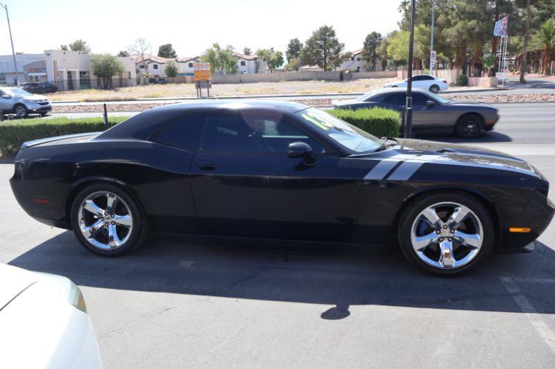 Used 2013 Dodge Challenger R/T RWD image 8