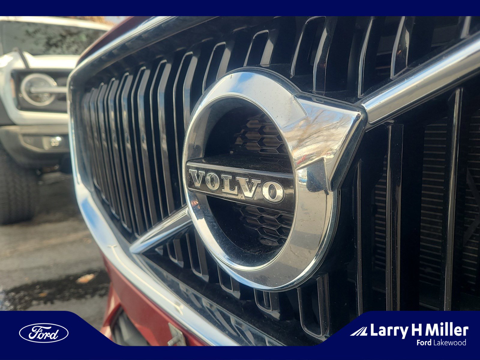 Used 2019 Volvo XC60 T5 Momentum w/ Premium Package image 22