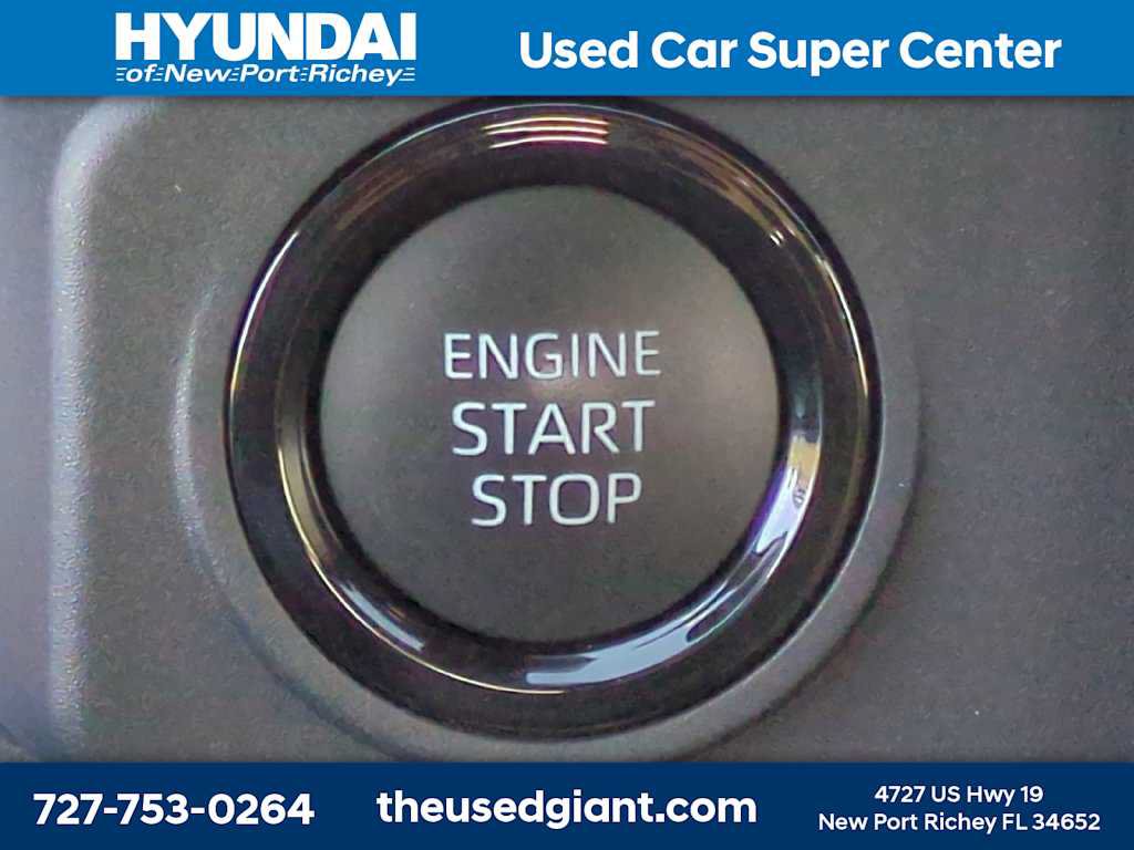 Used 2024 Toyota Tacoma SR5 w/ SR5 Upgrade Package RWD image 29