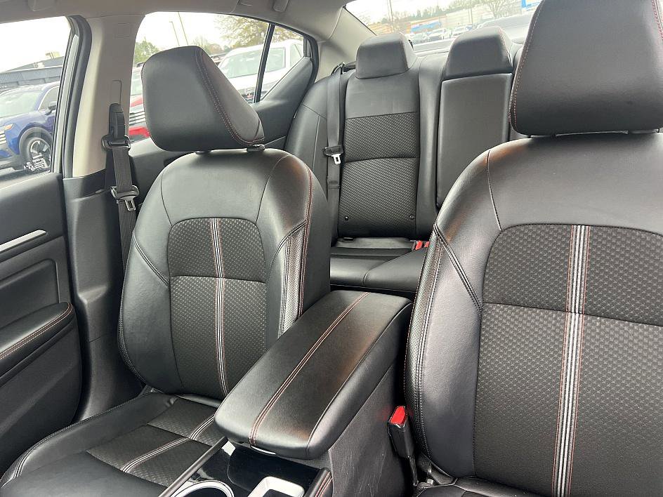 Certified 2024 Nissan Altima 2.5 SR image 13