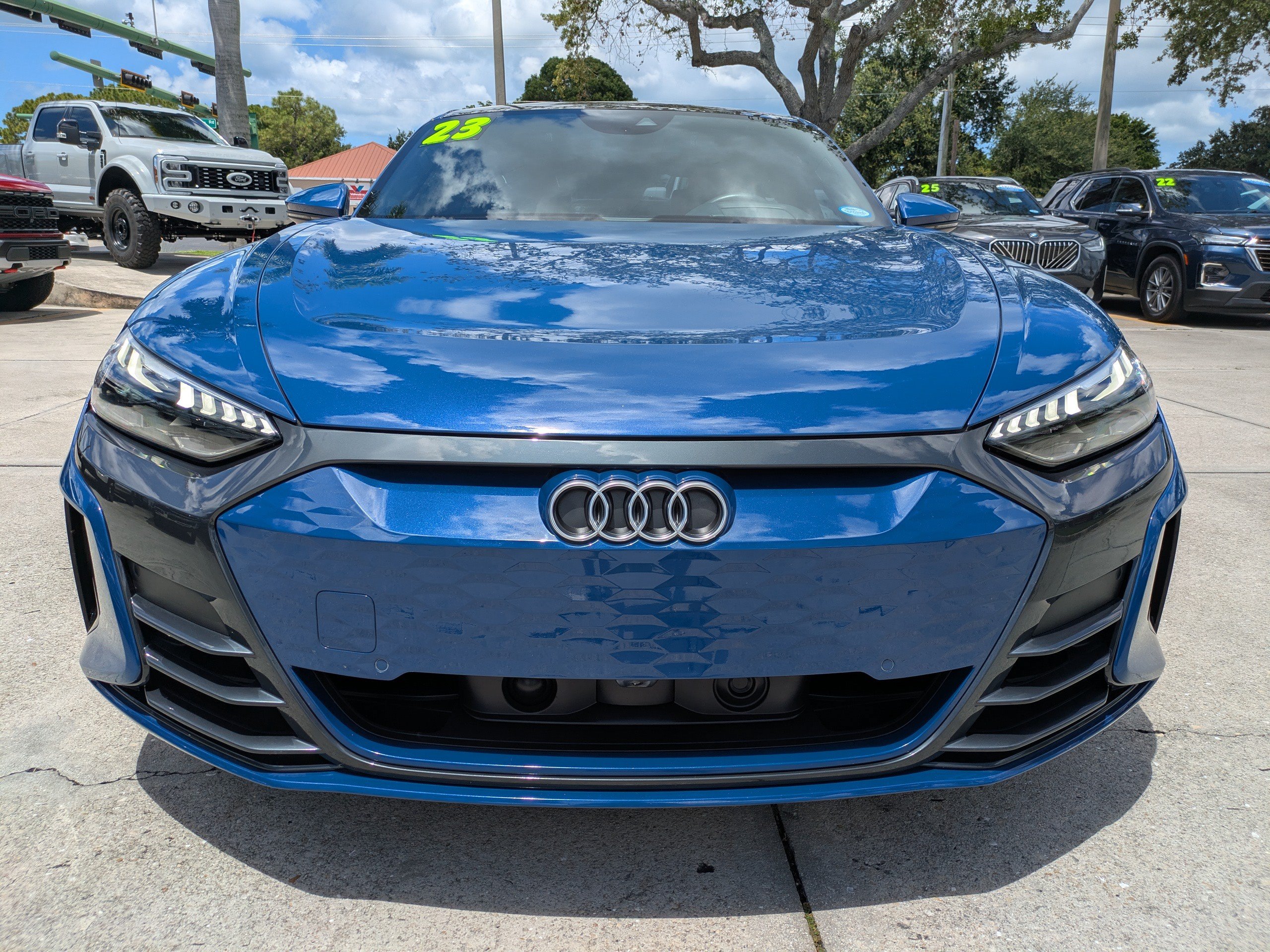 Used 2023 Audi e-tron GT Premium Plus AWD/4WD image 8