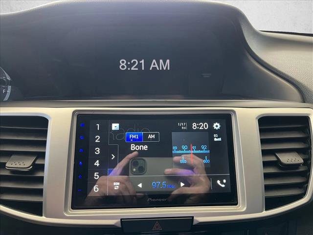 Used 2016 Honda Accord LX image 12