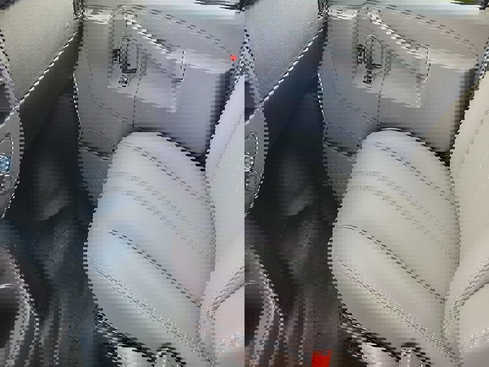 New 2025 GMC Savana 2500 w/ Driver Convenience Package image 29