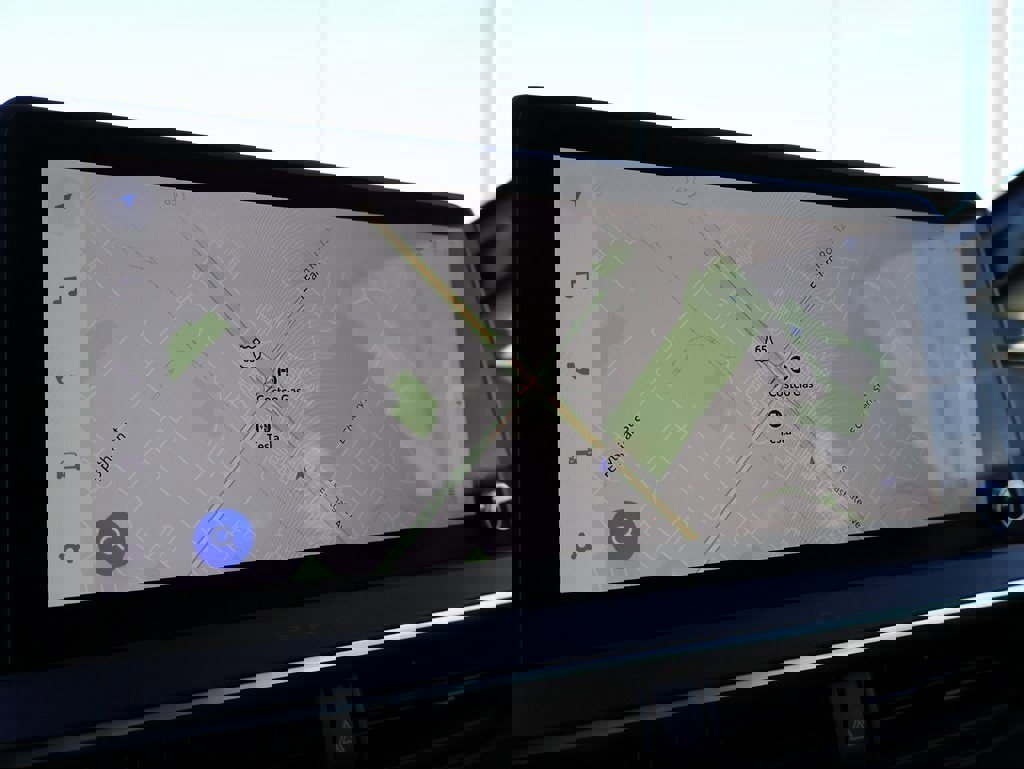 Used 2024 Toyota Prius Limited image 35