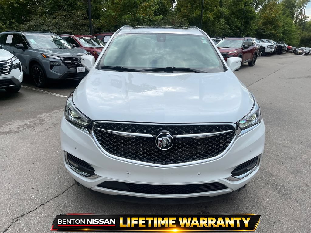 Used 2020 Buick Enclave Avenir w/ Avenir Technology Package FWD image 10