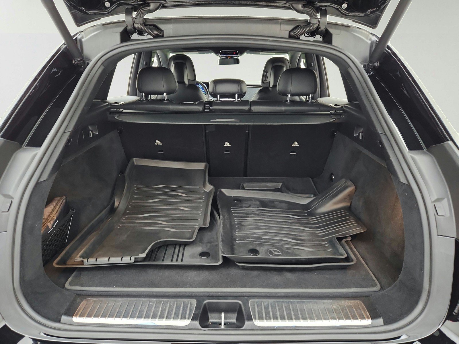 Used 2023 Mercedes-Benz EQE 500 4MATIC SUV image 31