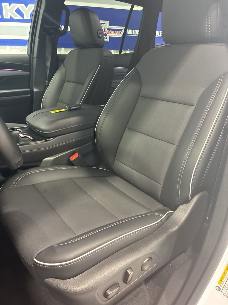 Used 2026 Buick Enclave Preferred AWD/4WD image 20