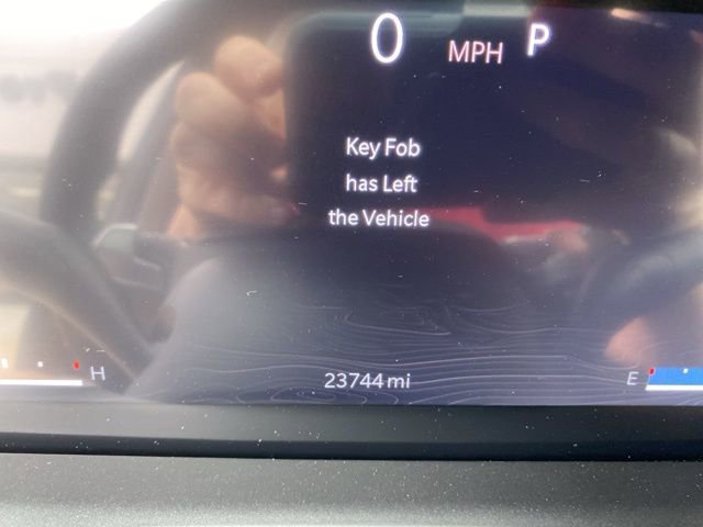 Used 2023 Jeep Grand Cherokee Limited w/ Black Appearance Package image 23