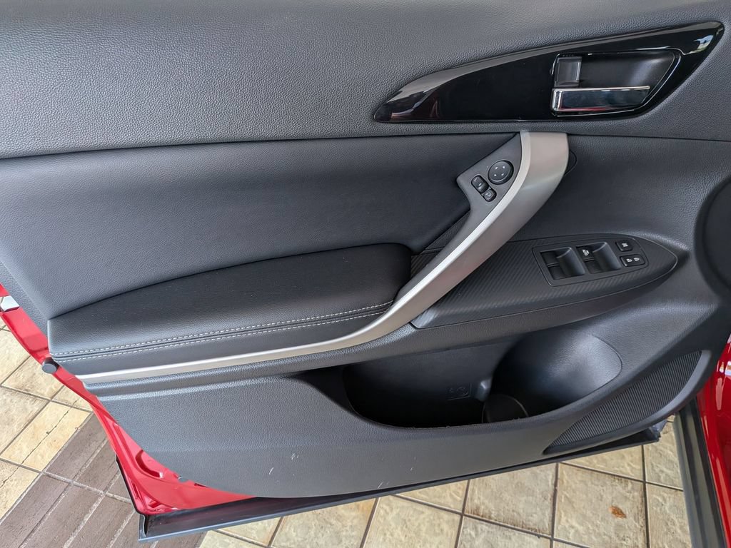 Used 2025 Mitsubishi Eclipse Cross SE AWD/4WD image 14