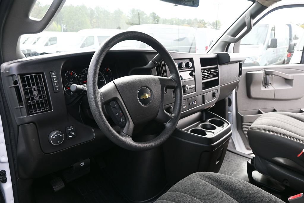 Used 2024 Chevrolet Express 2500 w/ Driver Convenience Package image 6