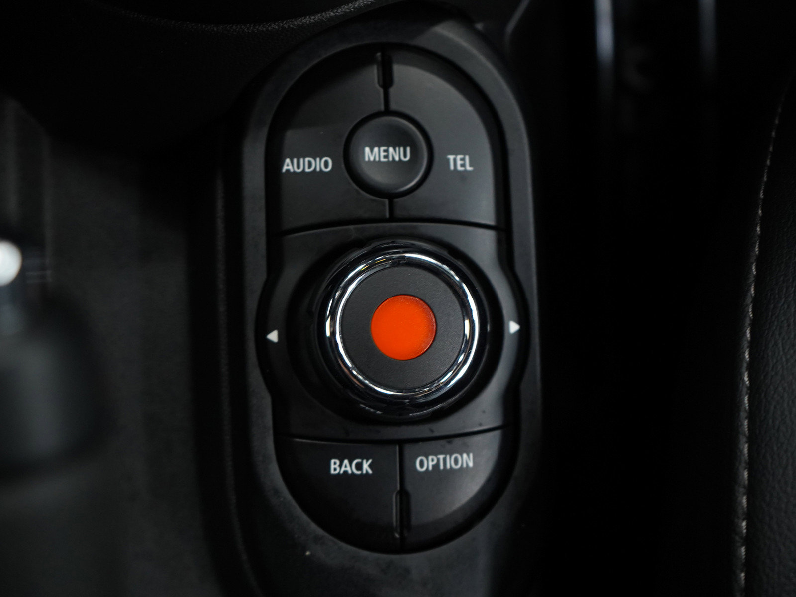 Used 2018 MINI Cooper S image 26