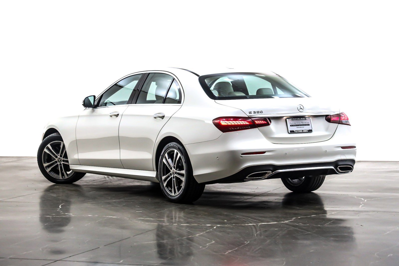 Used 2022 Mercedes-Benz E 350 Sedan image 11