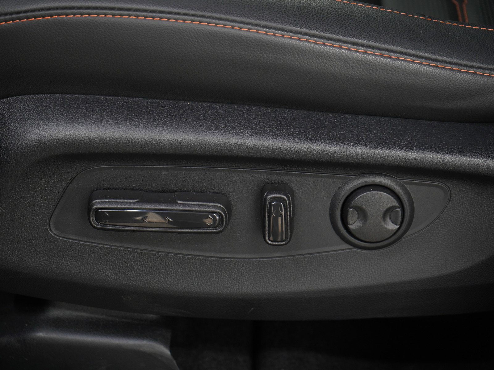 Used 2026 Honda CR-V Sport Touring image 25