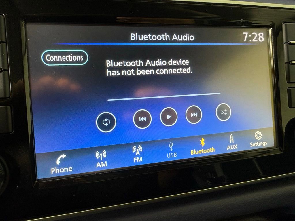 Used 2023 Nissan Versa SV image 27