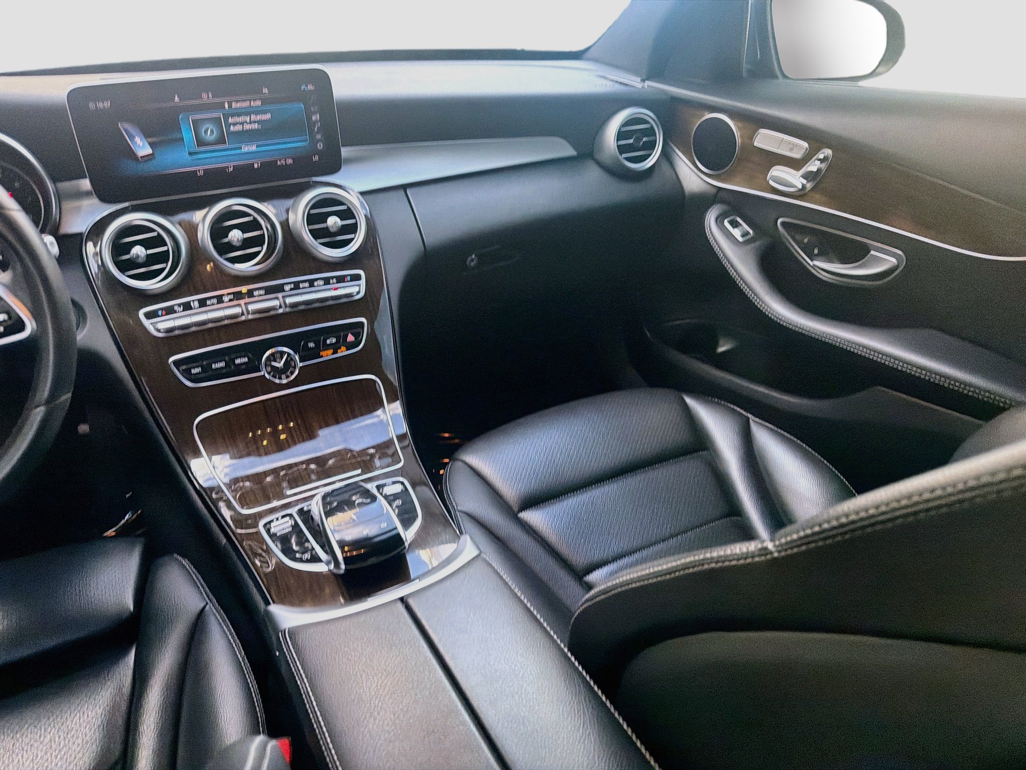 Used 2019 Mercedes-Benz C 300 4MATIC Sedan image 21