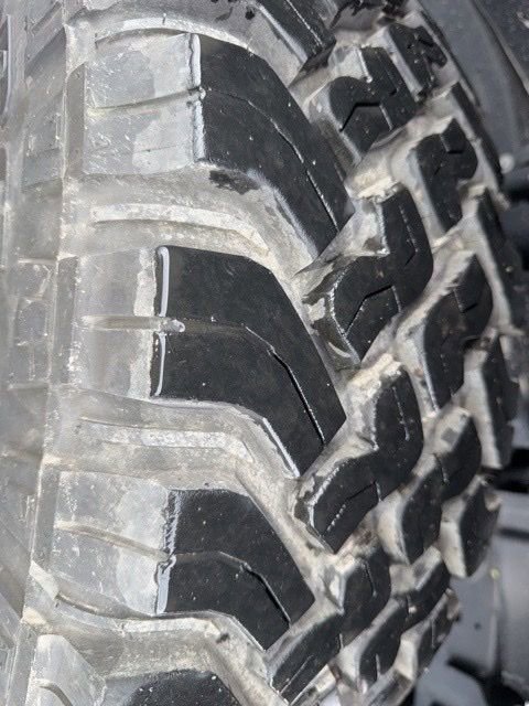 Used 2025 Jeep Wrangler Willys 4xe image 11