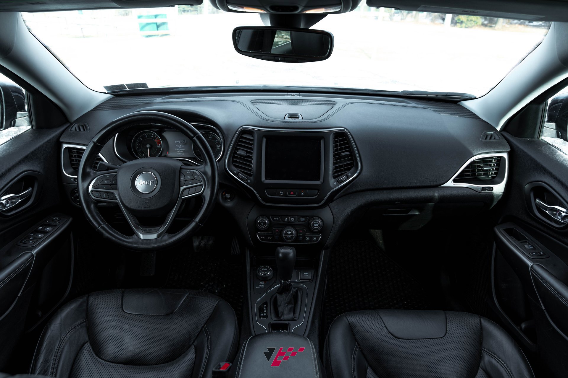 Used 2021 Jeep Cherokee Latitude Lux w/ Comfort/Convenience Group image 29