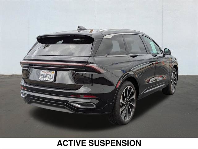 Used 2024 Lincoln Nautilus Black Label AWD/4WD image 5
