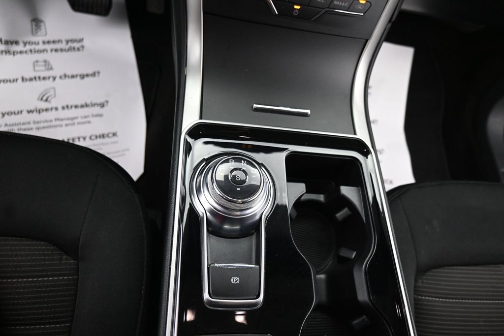 Used 2019 Ford Edge SEL AWD/4WD image 22