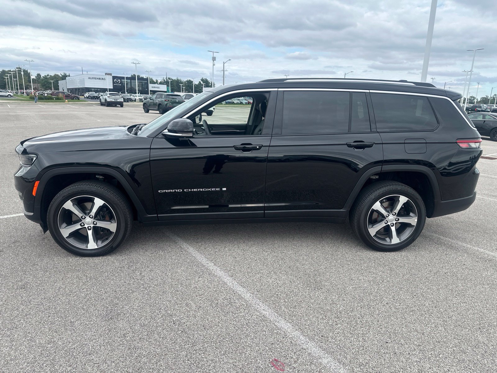 Used 2023 Jeep Grand Cherokee L Limited w/ Luxury Tech Group II
