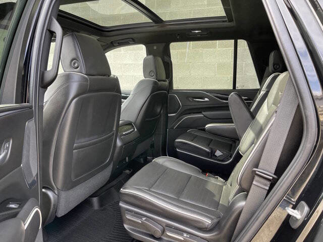 Used 2021 Cadillac Escalade Sport w/ Heavy-Duty Trailer Package AWD/4WD image 12