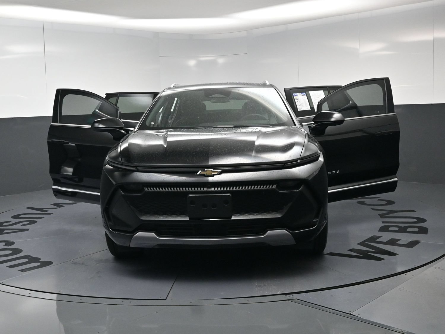 Used 2024 Chevrolet Equinox EV LT FWD image 23