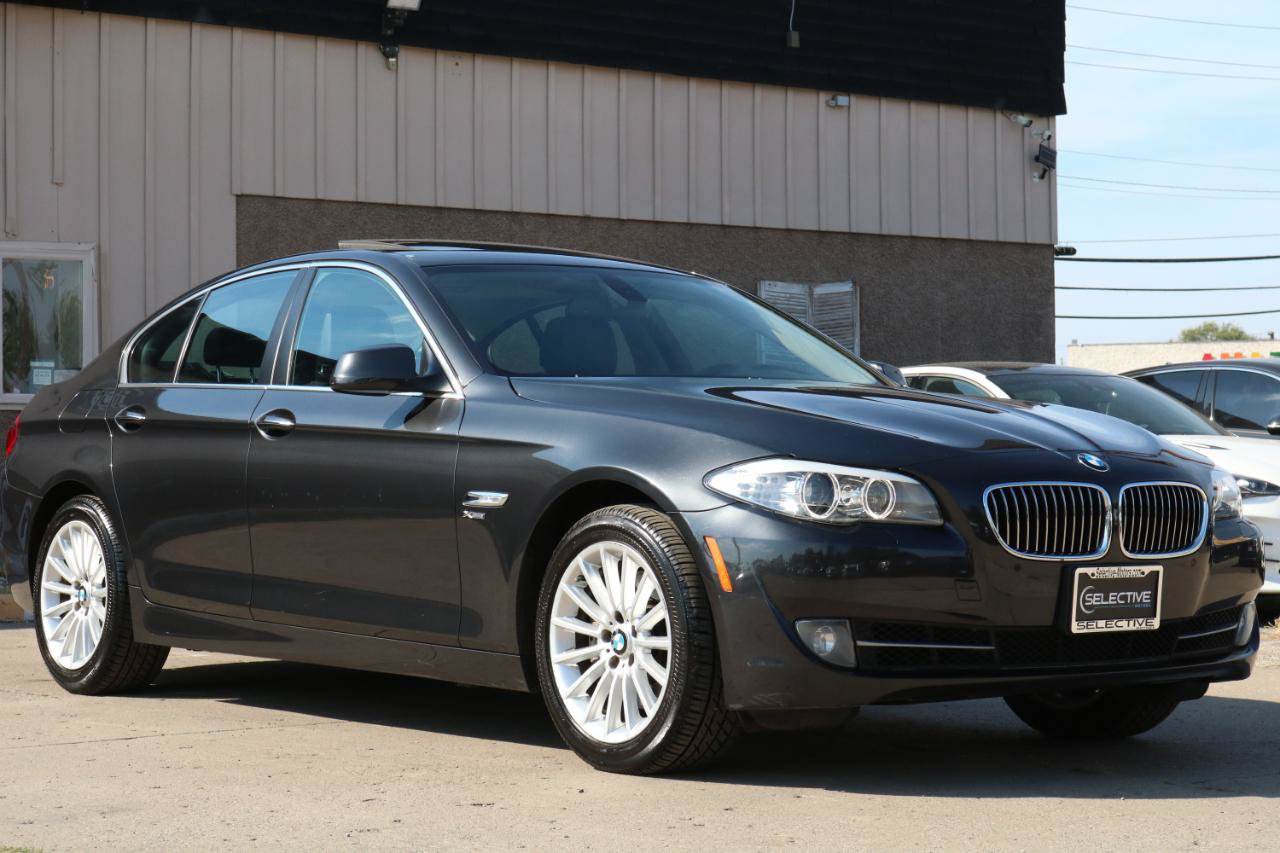 Used 2012 BMW 535i xDrive Sedan AWD/4WD image 4