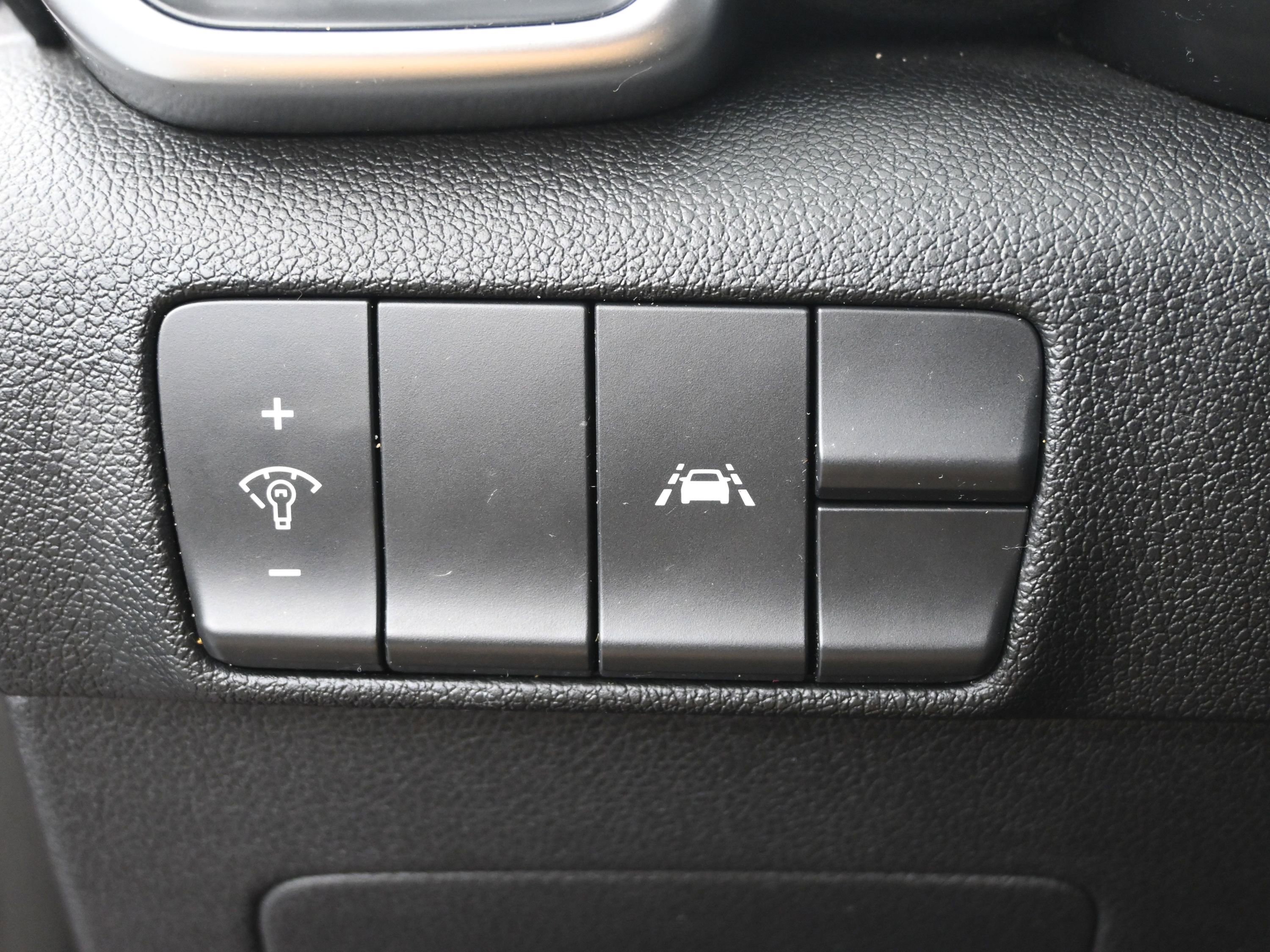 Used 2021 Kia Sportage LX AWD/4WD image 12