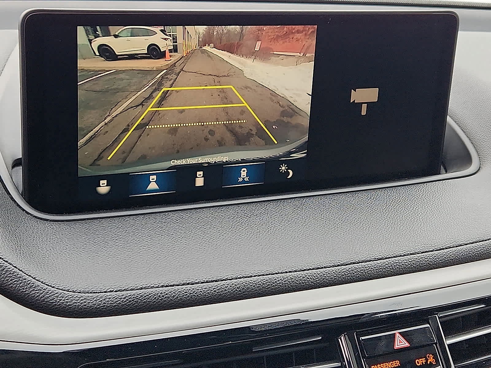 Used 2023 Acura MDX SH-AWD image 19