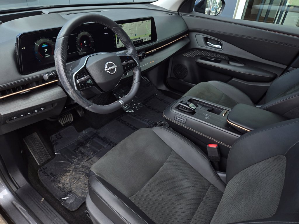 Used 2024 Nissan Ariya FWD image 11